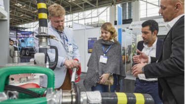 see who's exhibiting